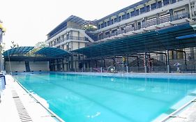 Capital O 887 Green Hill Hotel And Convention Center